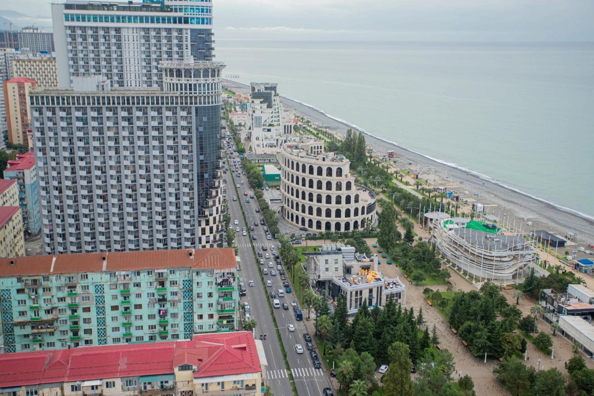 Orbi City D Block Batumi Luaran gambar
